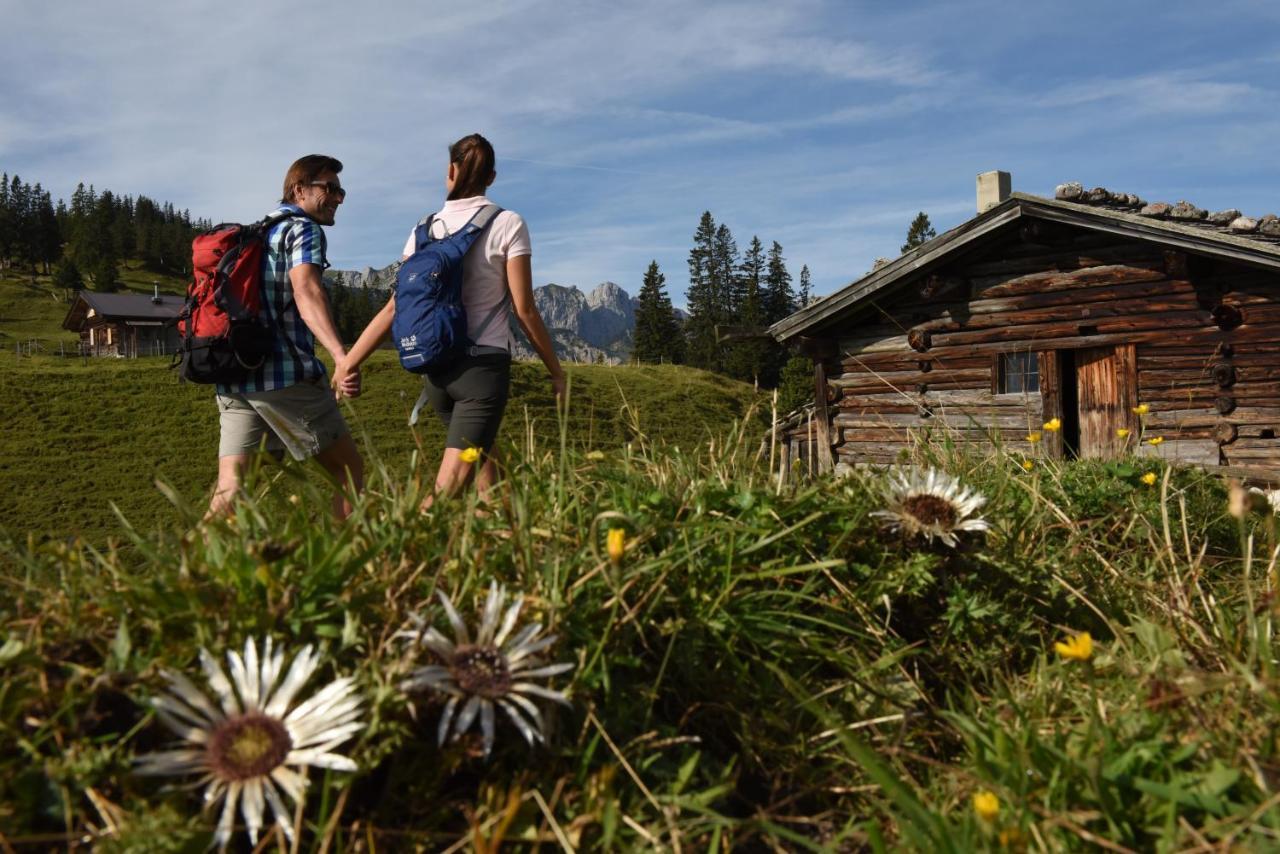 Hotel Neuwirt Brandenberg Eksteriør bilde